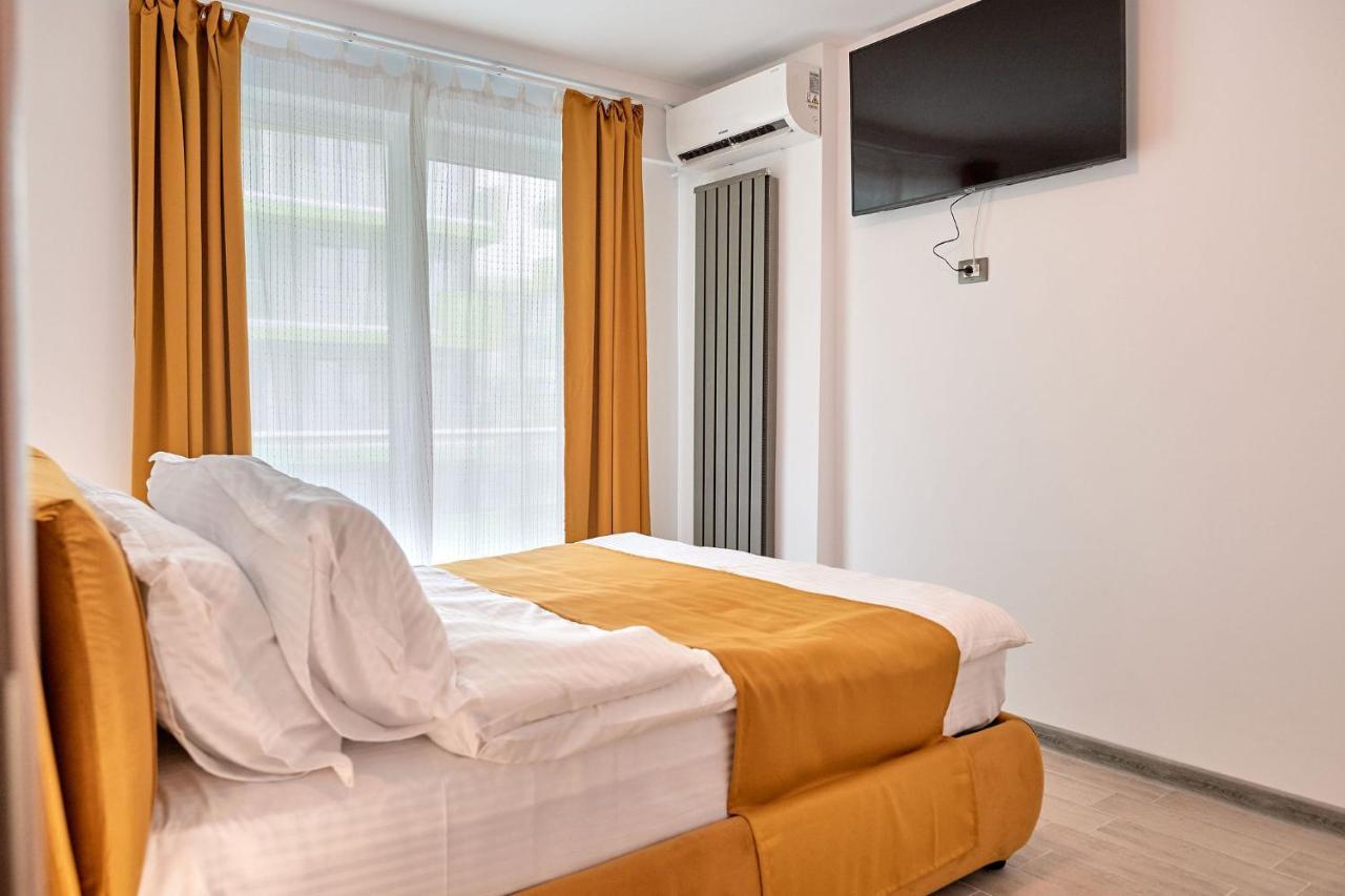 Opal Luxury Apartment 92 Spa N Pool Beach Resort Năvodari Eksteriør billede