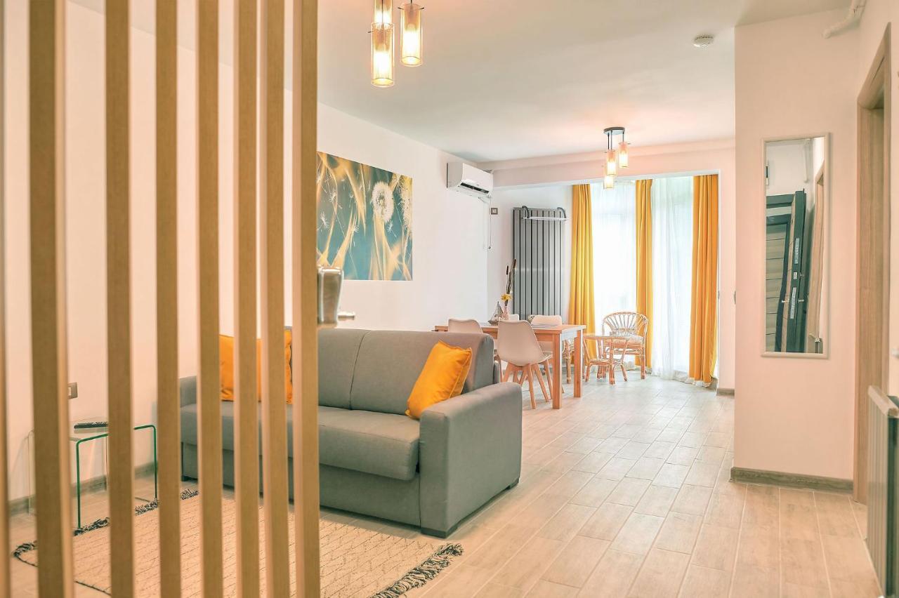 Opal Luxury Apartment 92 Spa N Pool Beach Resort Năvodari Eksteriør billede