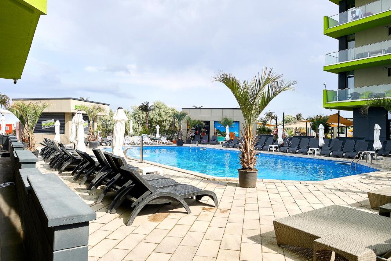 Opal Luxury Apartment 92 Spa N Pool Beach Resort Năvodari Eksteriør billede